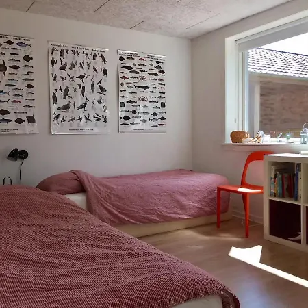 Modern Spacious House On The National Park Border *